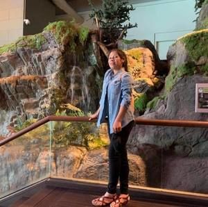 Meet your Posher, Ary